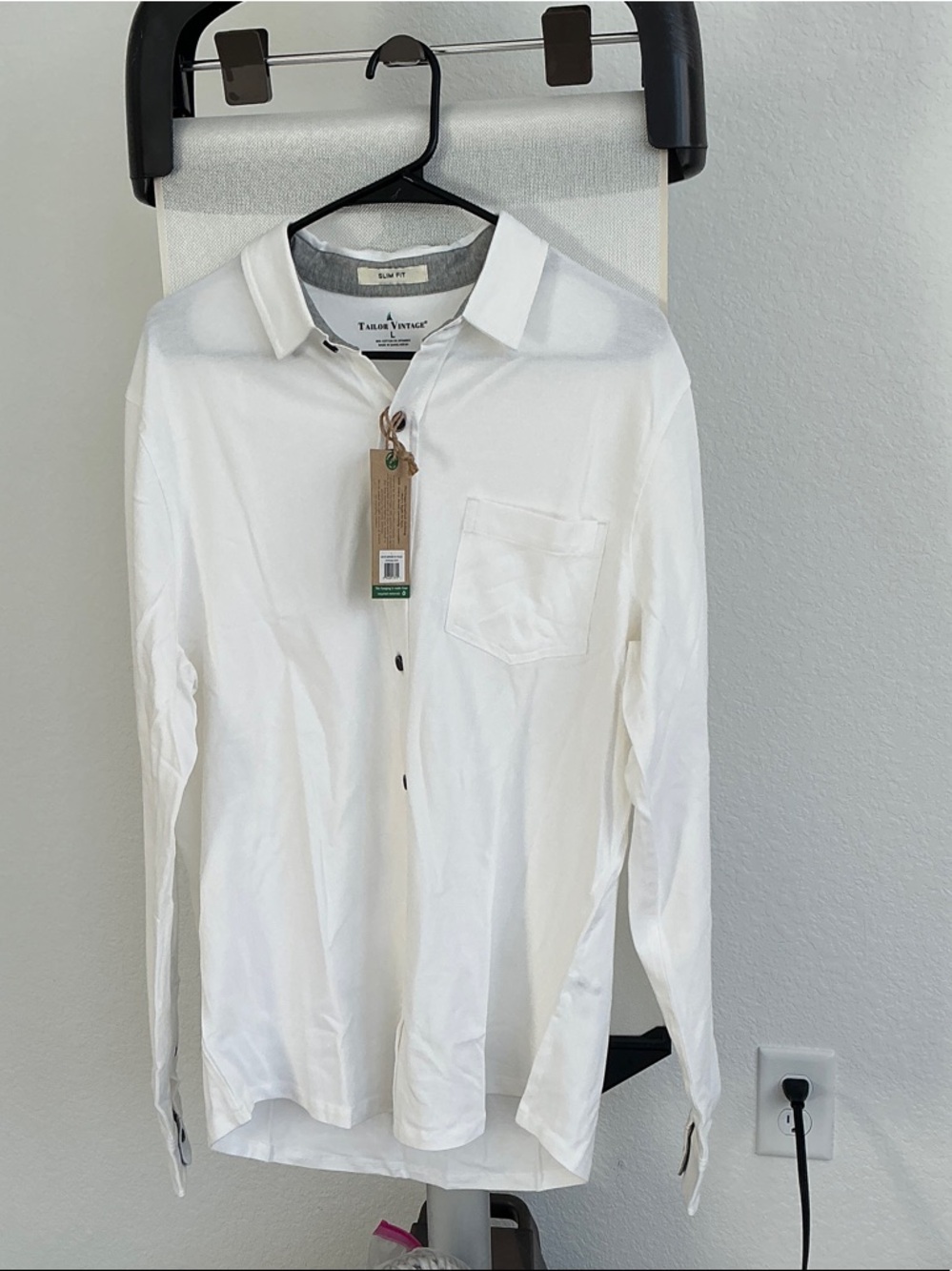 Tailor Vintage Men’s White Long-Sleeve Button-Down Shirt